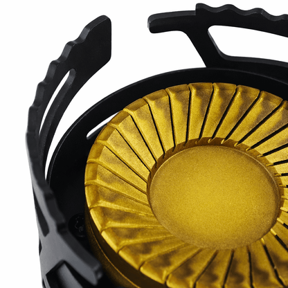 เตาแก๊สพกพา Trailtride กำลังไฟสูง 24,000 BTU - หัวเตาแบบวงแหวนคู่ทำจากทองเหลือง และดีไซน์กันลม - มาพร้อมอะแดปเตอร์แก๊สสำหรับใช้งานทั่วไป เหมาะสำหรับการตั้งแคมป์ในรถยนต์ การแบกเป้ และการเตรียมพร้อมสำหรับสถานการณ์ฉุกเฉิน